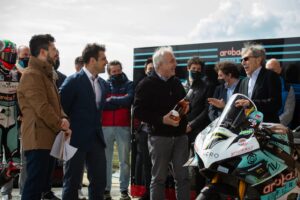 Team_Go_Eleven_Ducati_6